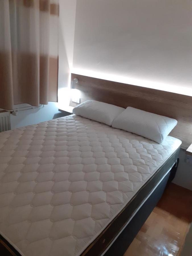 Apartament Apartman Vlada Pirot Zewnętrze zdjęcie